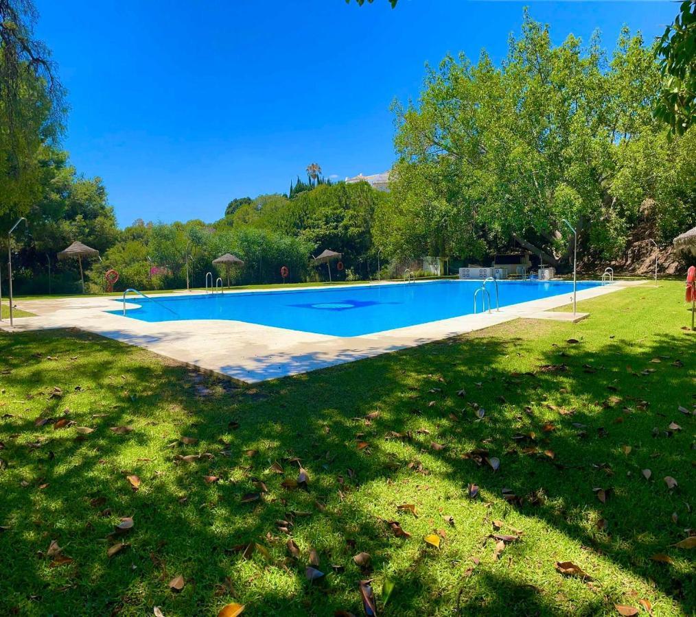 Apartamento 2 En Chalet Con Vista Abierta Al Mar Malaga Bagian luar foto